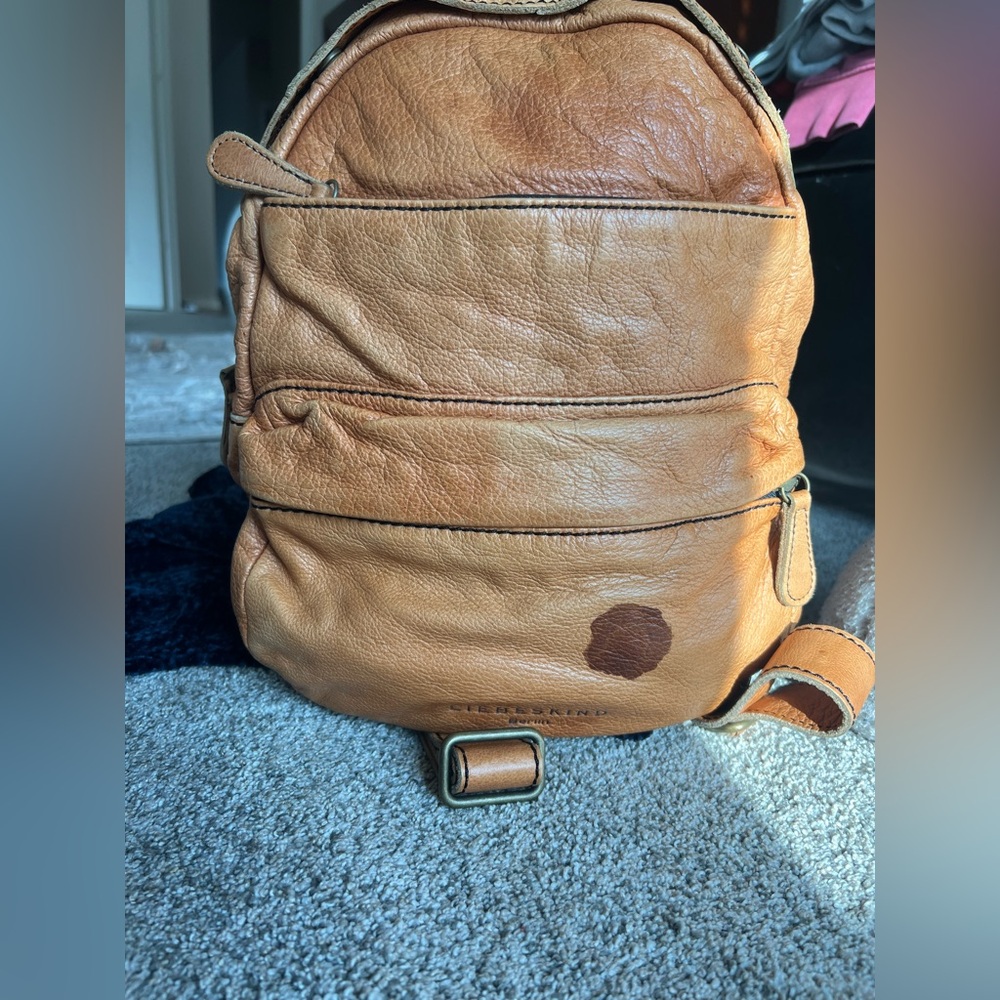 Liebeskind Camel Color Leather